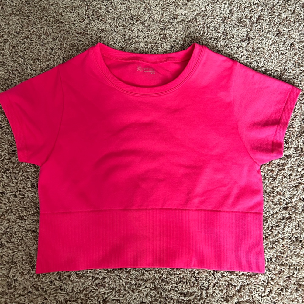 Offline Cropped Tee Shirt- Hot Pink